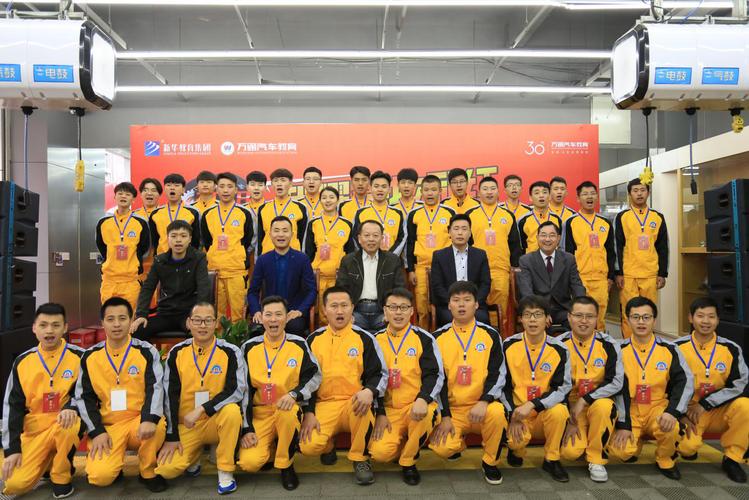 万通领跑职业教育"走出去"!